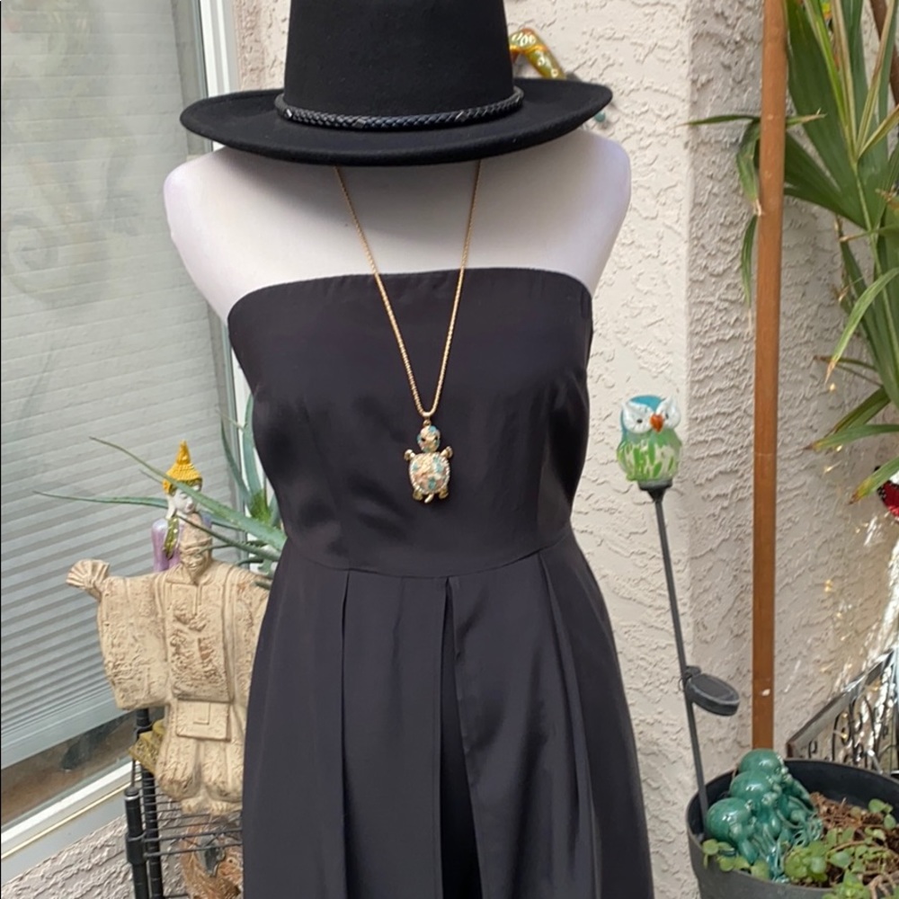 ⭐️🖤⭐️STRAPLESS JUMPSUIT ⭐️🖤⭐️ - Picture 6 of 12